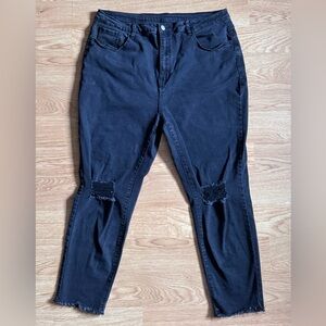 SHEIN Black Ripped Skinny Jeans Size 3XL